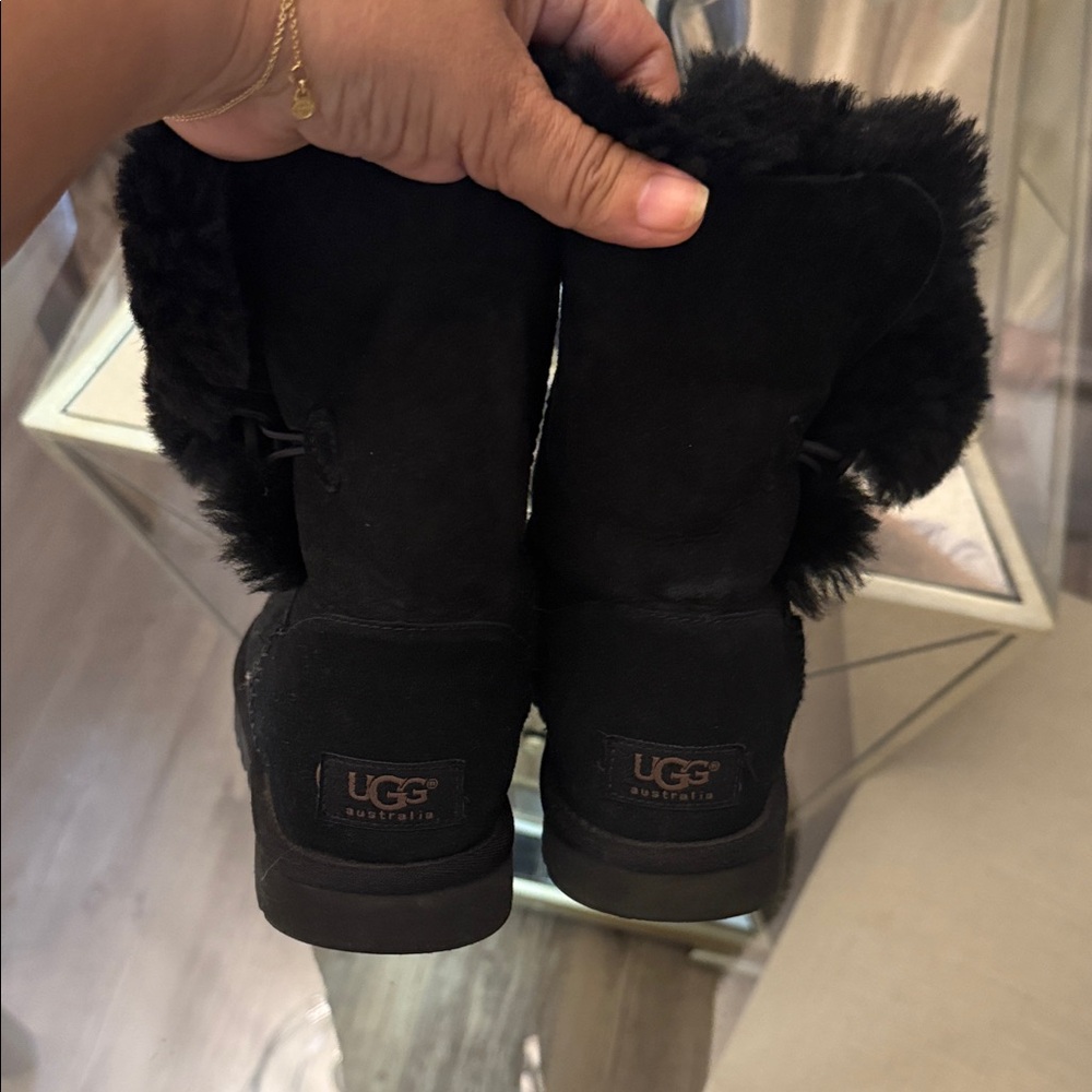 UGG Black Winter Boots with Fur Trim - Picture 2 of 4